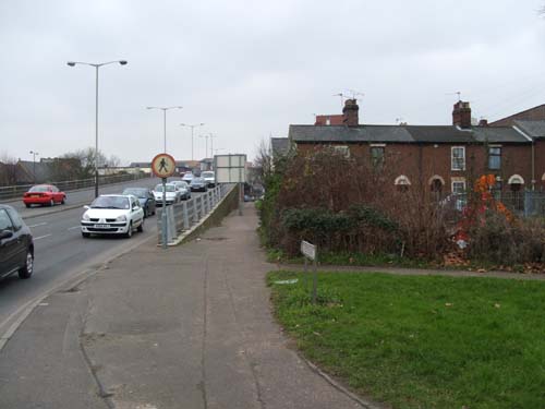 The eastern end of the flyover